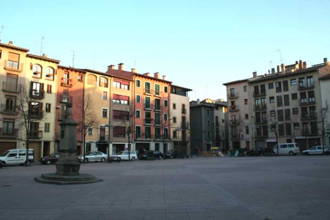 Vic - Plaça dels màrtirs 