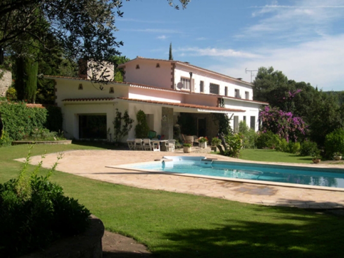 Casa Can Busquet Piscina i Jardí