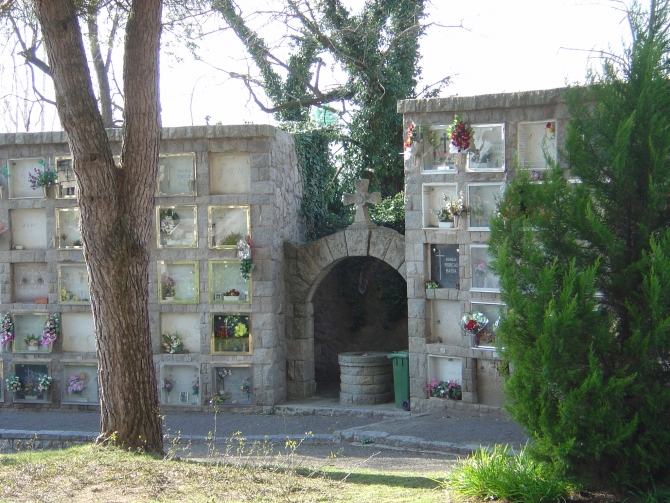 Cementiri de Cardedeu