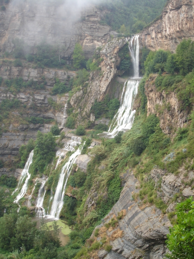 Salt d'aigua del Riu Tenes