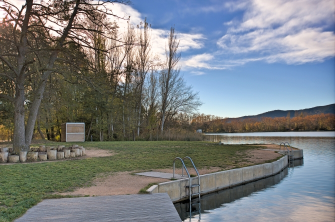 Estany de banyoles caseta de fusta