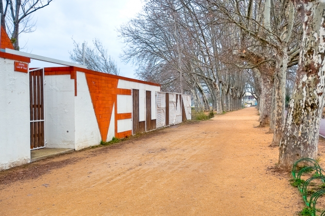 Banyoles banys vells