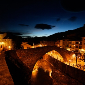 Pont Vell de La Pobla de Lillet 