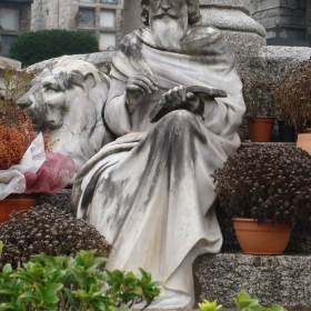 Escultura Cementiri de Cardedeu