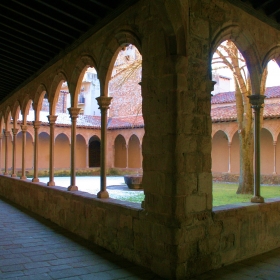 Claustre del Monestir de Sant Joan de les Abadesses 