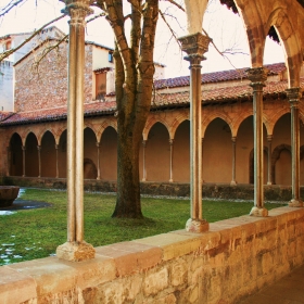 Claustre del Monestir de Sant Joan de les Abadesses 